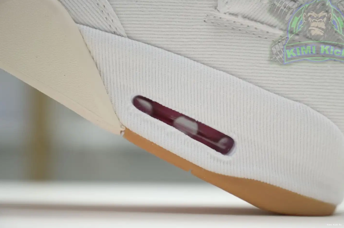 4 Air tag) white levis (levis Jordan Kimikick Jordan 0327